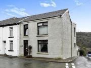 3 Bedroom End Of Terrace House For Sale In Godrergraig,...