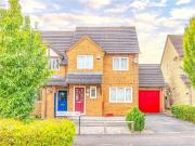 3 bedroom end of terrace house for sale in Hamstead Way,...