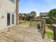 3 bedroom end of terrace house for sale in Hawkwood...