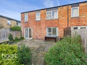 3 bedroom end of terrace house for sale in Hazelwood...