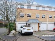 3 bedroom end of terrace house for sale in Helegan...