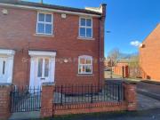 3 bedroom end of terrace house for sale in Heron Street,...