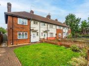 3 bedroom end of terrace house for sale in High Street,...