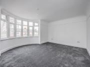 3 bedroom end of terrace house for sale in Highbury...