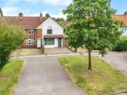 3 bedroom end of terrace house for sale in Highters...