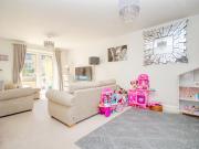 3 bedroom end of terrace house for sale in Kingsclere...