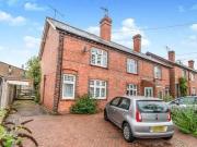 3 bedroom end of terrace house for sale in Lagham Road...
