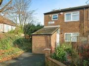 3 Bedroom End Of Terrace House For Sale In Leeds