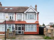 3 Bedroom End Of Terrace House For Sale In London