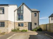 3 Bedroom End Of Terrace House For Sale In Lusty Glaze Road
