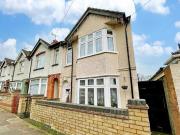 3 Bedroom End Of Terrace House For Sale In Luton,...