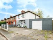 3 Bedroom End Of Terrace House For Sale In Manchester