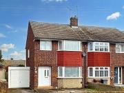 3 Bedroom End Of Terrace House For Sale In Moulsham...