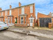 3 bedroom end of terrace house for sale in Nelthorpe...