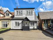 3 bedroom end of terrace house for sale in Ongar Road,...