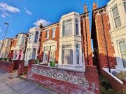 3 bedroom end of terrace house for sale in Oriel Road,...