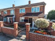 3 bedroom end of terrace house for sale in Paignton...