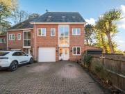 3 bedroom end of terrace house for sale in Parklands,...