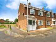 3 bedroom end of terrace house for sale in Pilgrims Way,...