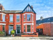 3 bedroom end of terrace house for sale in Plattsville...
