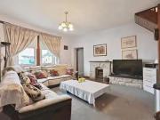 3 Bedroom End Of Terrace House For Sale In Queen Street,...