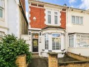 3 bedroom end of terrace house for sale in Queens Road,...