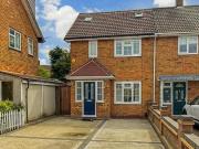 3 Bedroom End Of Terrace House For Sale In Rainham
