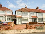 3 bedroom end of terrace house for sale in Regent...