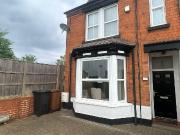 3 bedroom end of terrace house for sale in Richmond...
