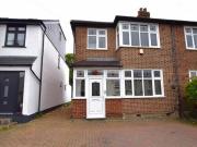 3 Bedroom End Of Terrace House For Sale In Romford