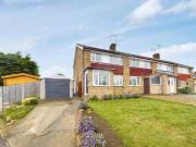 3 Bedroom End Of Terrace House For Sale In Sittingbourne