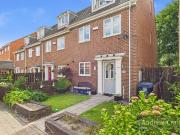3 bedroom end of terrace house for sale in Skendleby...