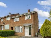 3 Bedroom End Of Terrace House For Sale In Slough, Berkshire