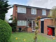 3 Bedroom End Of Terrace House For Sale In Slough, Berkshire