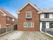 3 bedroom end of terrace house for sale in Swancote...