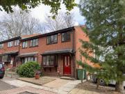 3 bedroom end of terrace house for sale in Sycamore...