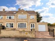 3 bedroom end of terrace house for sale in Teddington...