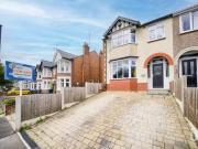 3 bedroom end of terrace house for sale in Tennyson...