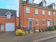 3 bedroom end of terrace house for sale in The Meadows...