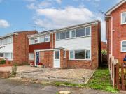 3 bedroom end of terrace house for sale in Tolladine...