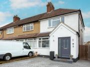 3 Bedroom End Of Terrace House For Sale In Watford,...