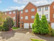 3 Bedroom End Of Terrace House For Sale In Welwyn Garden...