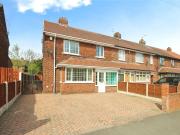 3 bedroom end of terrace house for sale in Weston Road,...