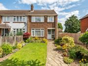 3 bedroom end of terrace house for sale in Willis Road,...