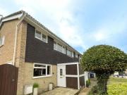 3 Bedroom End Of Terrace House For Sale In Witney,...