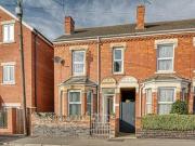 3 Bedroom End Of Terrace House For Sale In Worcester