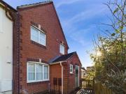 3 Bedroom End Of Terrace House For Sale In Worcester,...