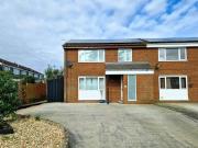 3 Bedroom End Of Terrace House For Sale In Yeovil, Somerset