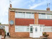 3 Bedroom End Of Terrace House For Sale In Yeovil, Somerset