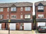 3 bedroom end of terrace house for sale in York Road,...